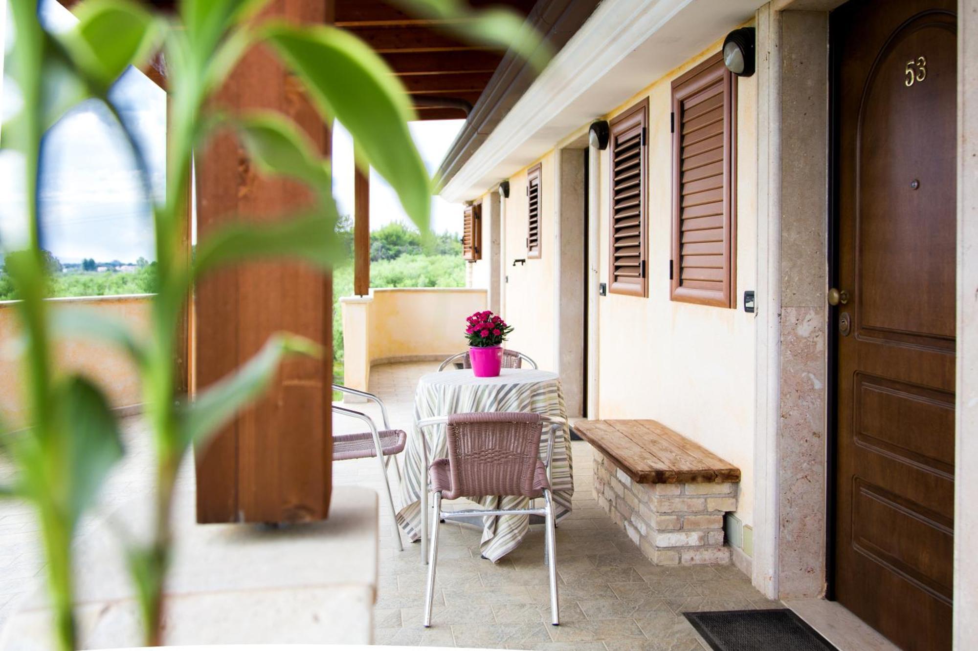 Albergo Il Giardino Foce Varano Exterior foto